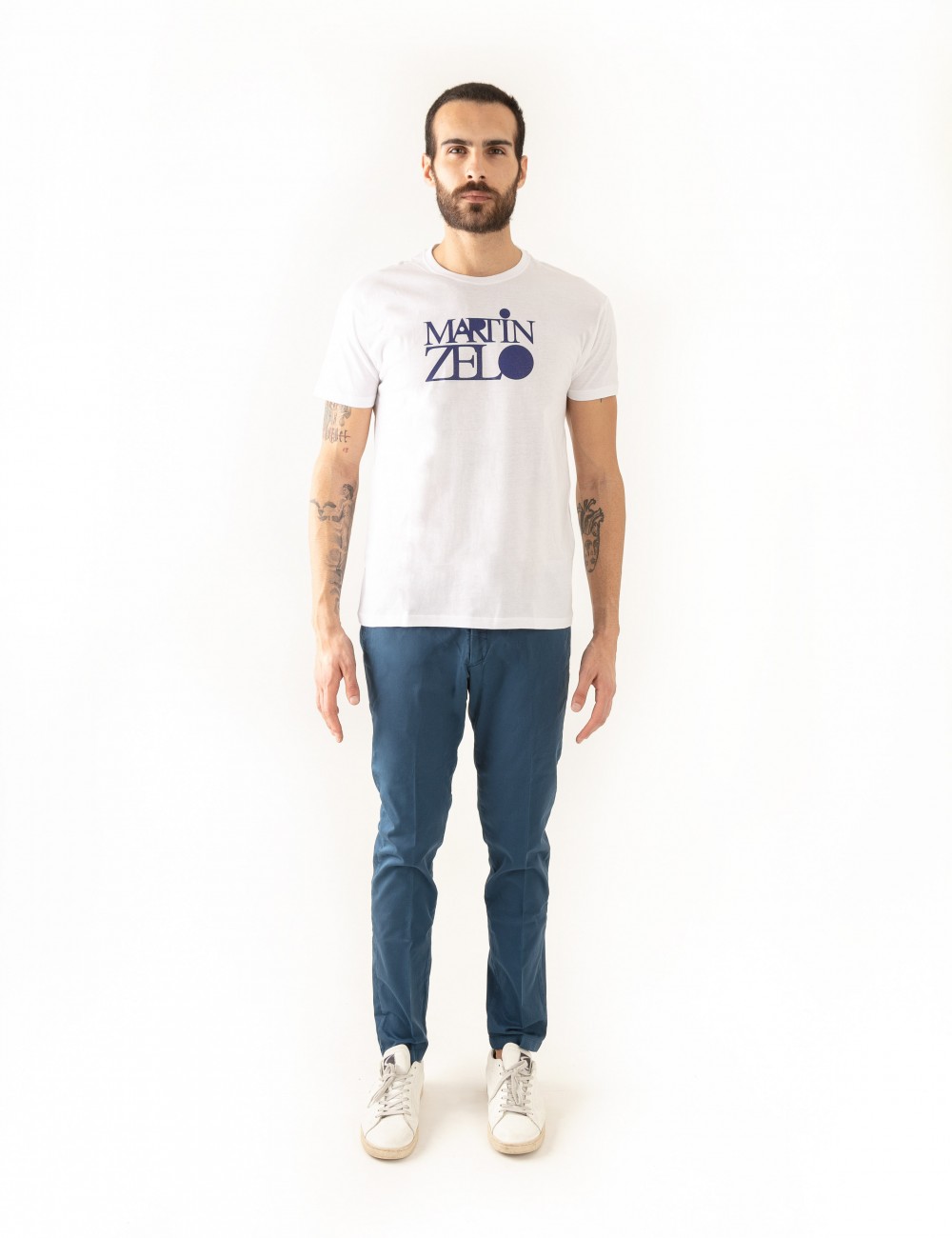 T-shirt "Zelo" stampa Martin Zelo in cotone indossata retro
